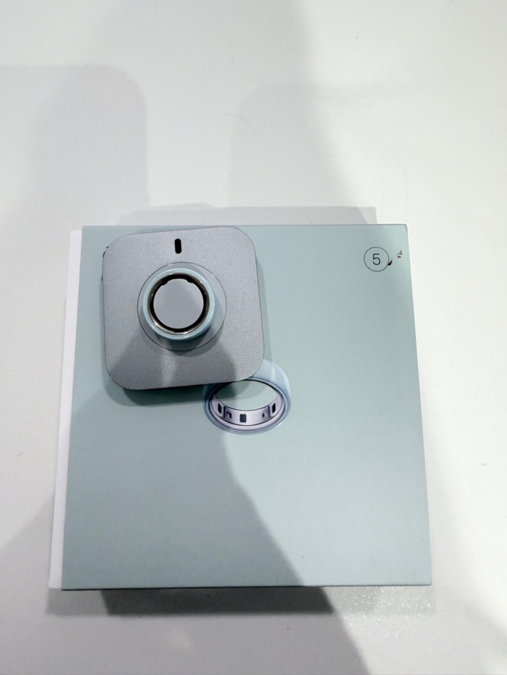 Oura ring 4 ceramic tide size 5